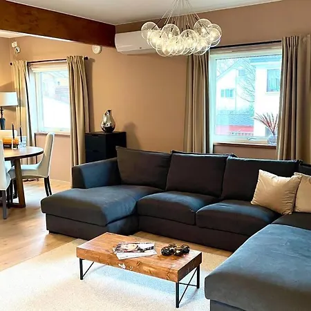 Family Twinhouse Вилла Ставангер