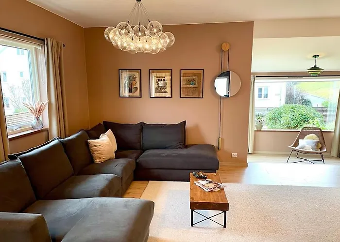 别墅 Family Twinhouse *